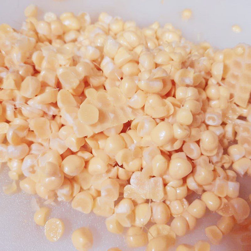 Step 1 Prepare potatoes and corn for Fried Potato Corn Cake