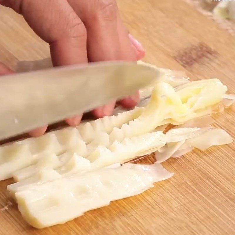 Step 2 Prepare the bamboo shoots Stir-fried Bamboo Shoot with Pupae