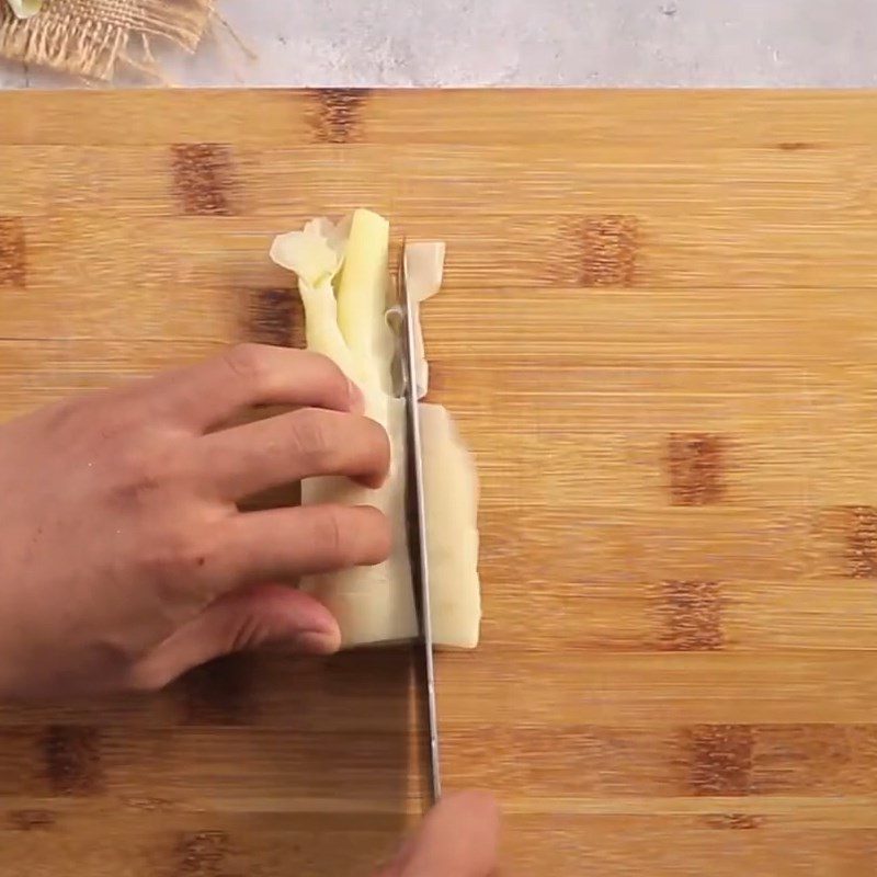 Step 2 Prepare the bamboo shoots Stir-fried Bamboo Shoot with Pupae