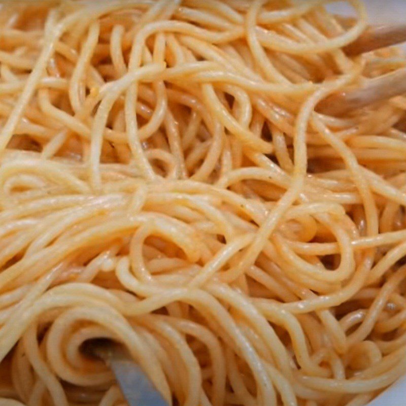Step 2 Prepare the noodles Spicy chicken stir-fried noodles