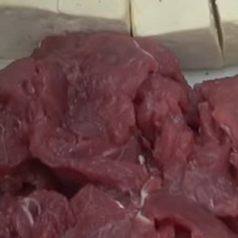 Step 1 Prepare squid and beef for Squid Hot Pot with Fermented Bean Sauce