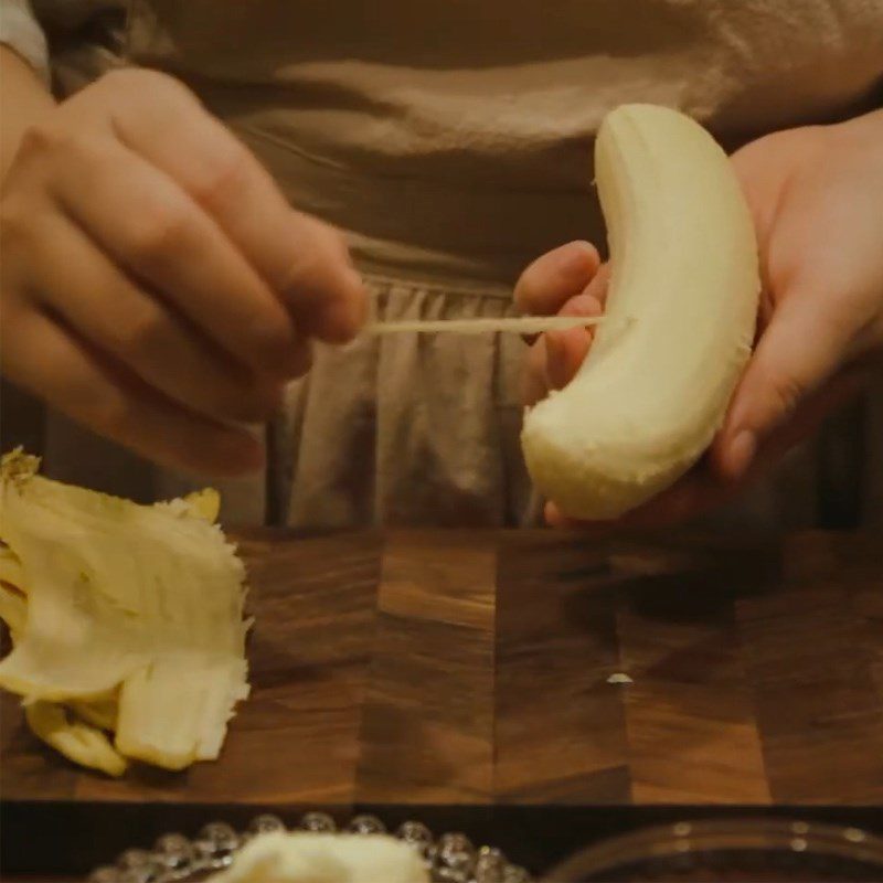 Step 1 Prepare the ingredients for Banana Chocolate Smoothie