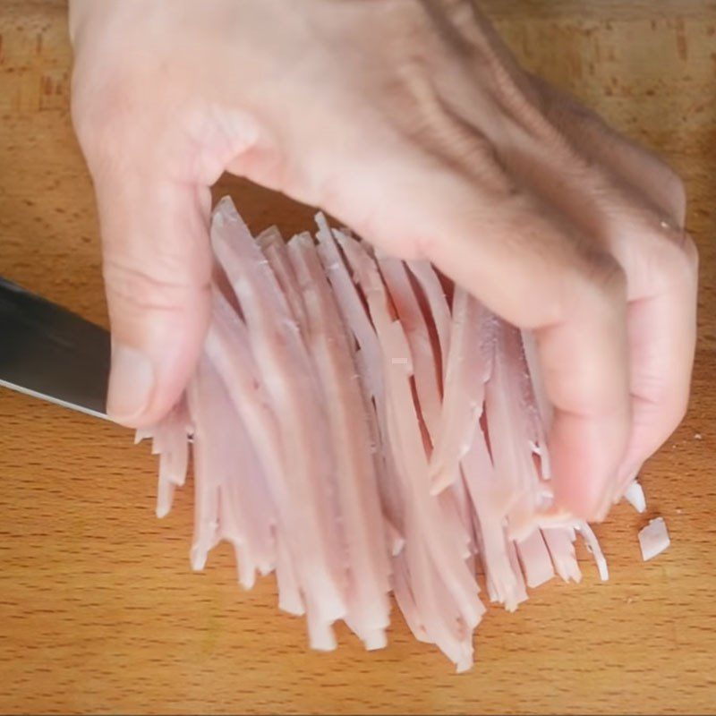 Step 1 Prepare Ingredients for Traditional Vegetable Somen Noodles