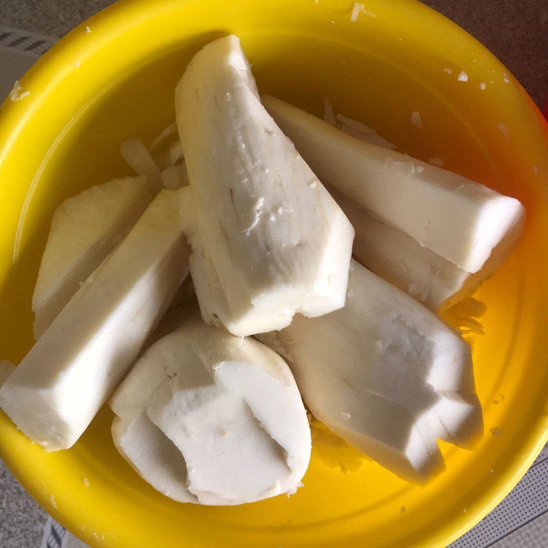 Step 1 Preparing cassava for Cassava Ball Dessert