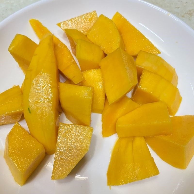 Step 1 Prepare the ingredients Mango Grape Juice