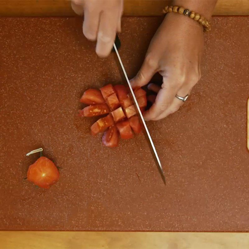 Step 1 Prepare the ingredients for Tomato Celery Smoothie
