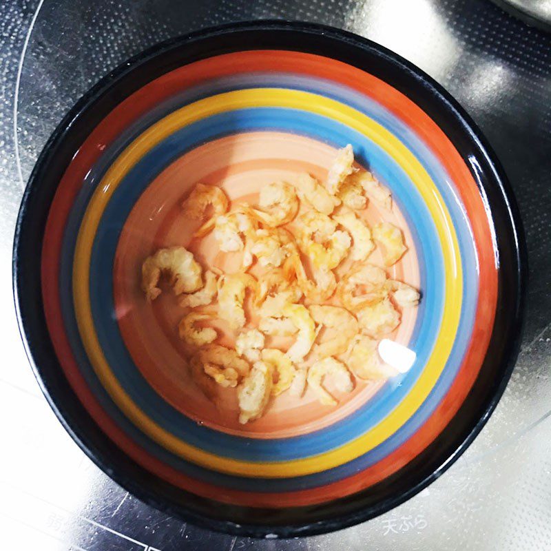 Step 1 Prepare the ingredients for Squash Soup with Dried Shrimp and Mushrooms