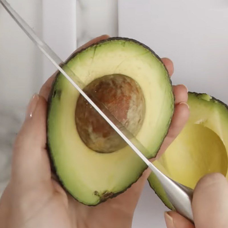 Step 1 Prepare ingredients for Banana Avocado Smoothie