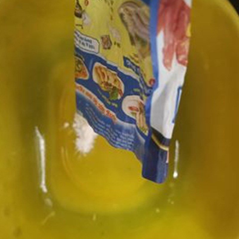 Step 1 Prepare the ingredients for vegetarian anchovies