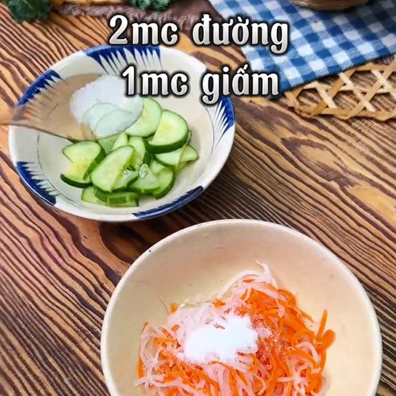 Step 1 Prepare the ingredients for Chicken Pho Salad
