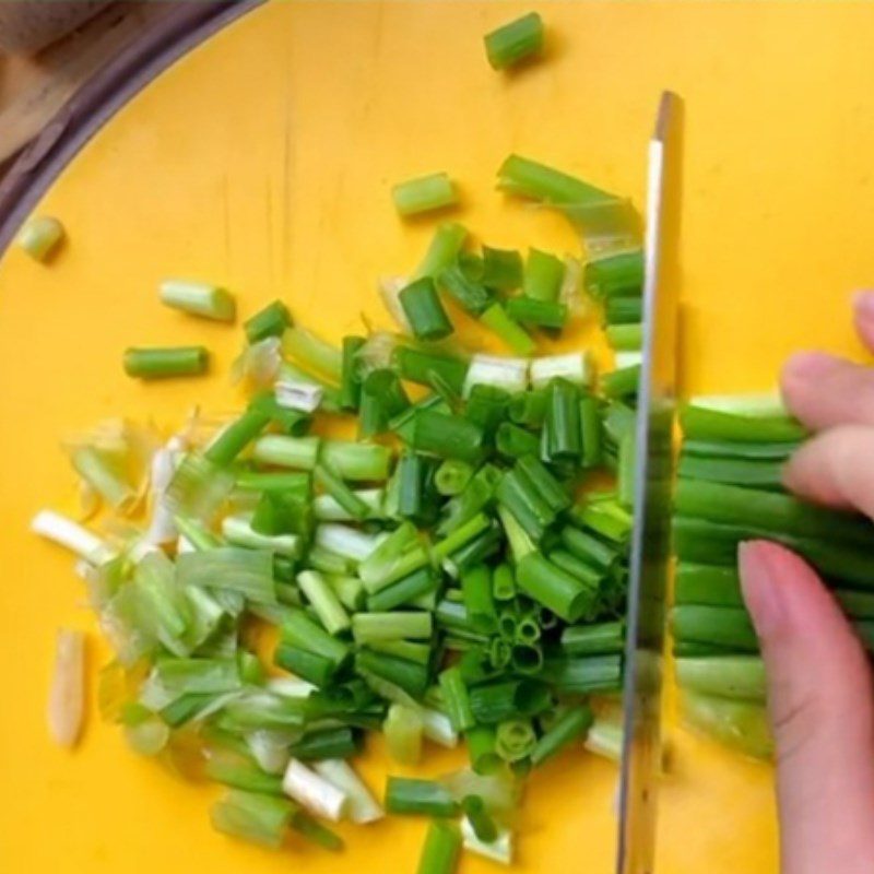 Step 1 Prepare the ingredients for Mackerel Spring Rolls with cassava