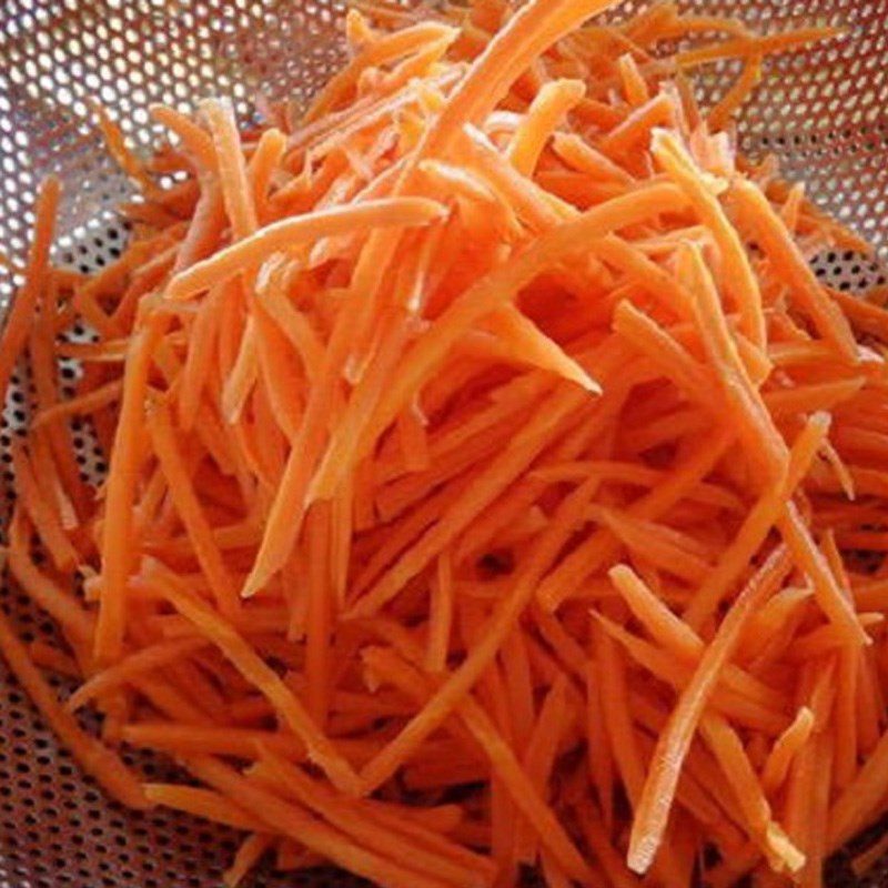 Step 1 Prepare the ingredients for Cheese Curry Udon Noodles