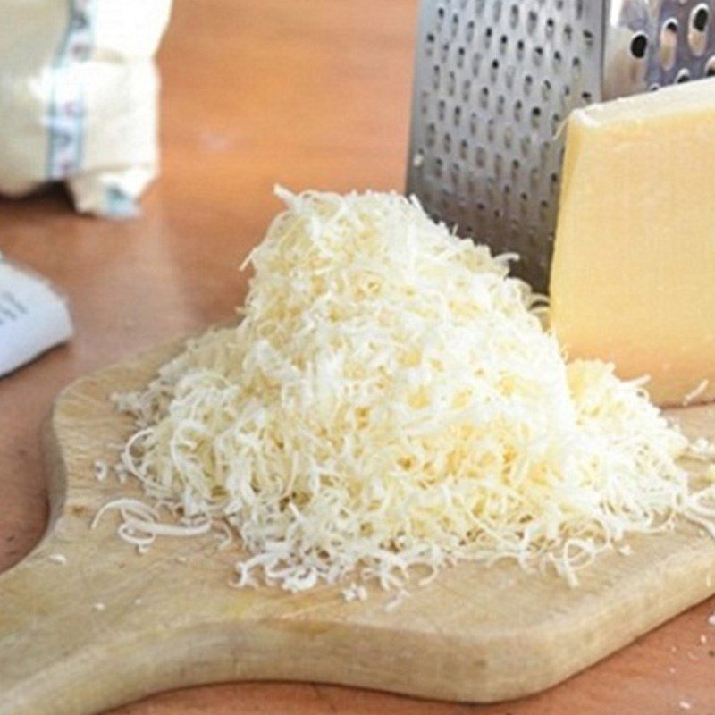 Step 1 Prepare the ingredients for Cheese Curry Udon Noodles