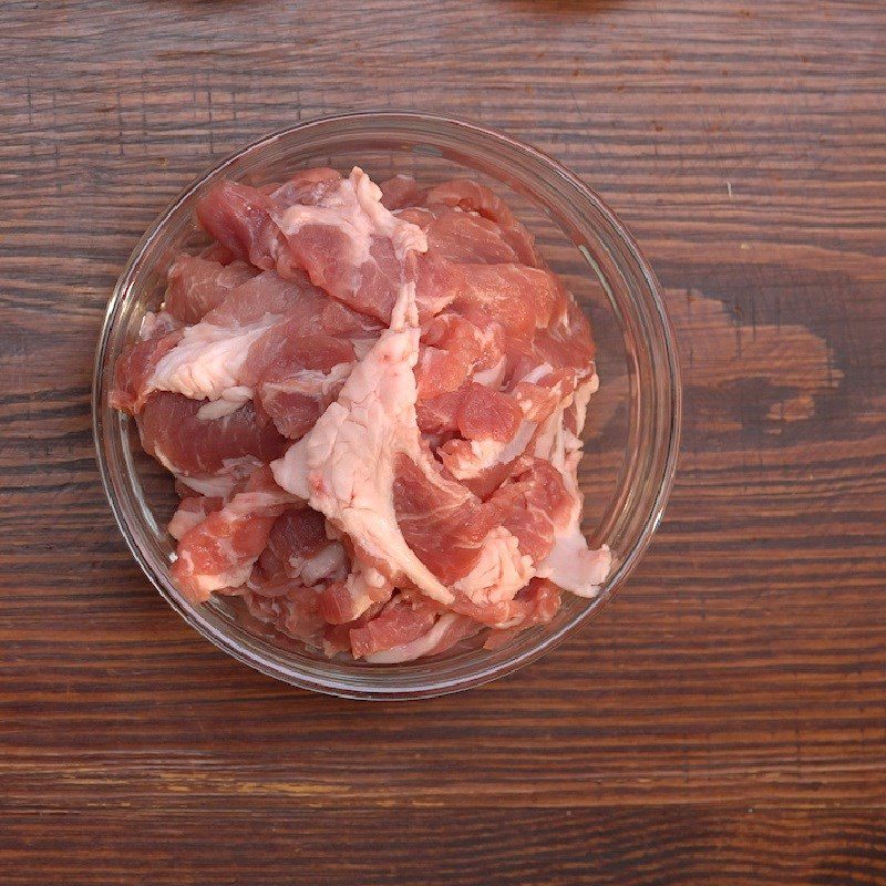 Step 1 Prepare the ingredients for Thai style grilled meat