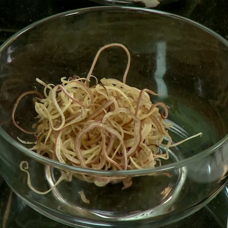 Step 1 Prepare the ingredients for Banana Flower Salad with Shredded Mushroom