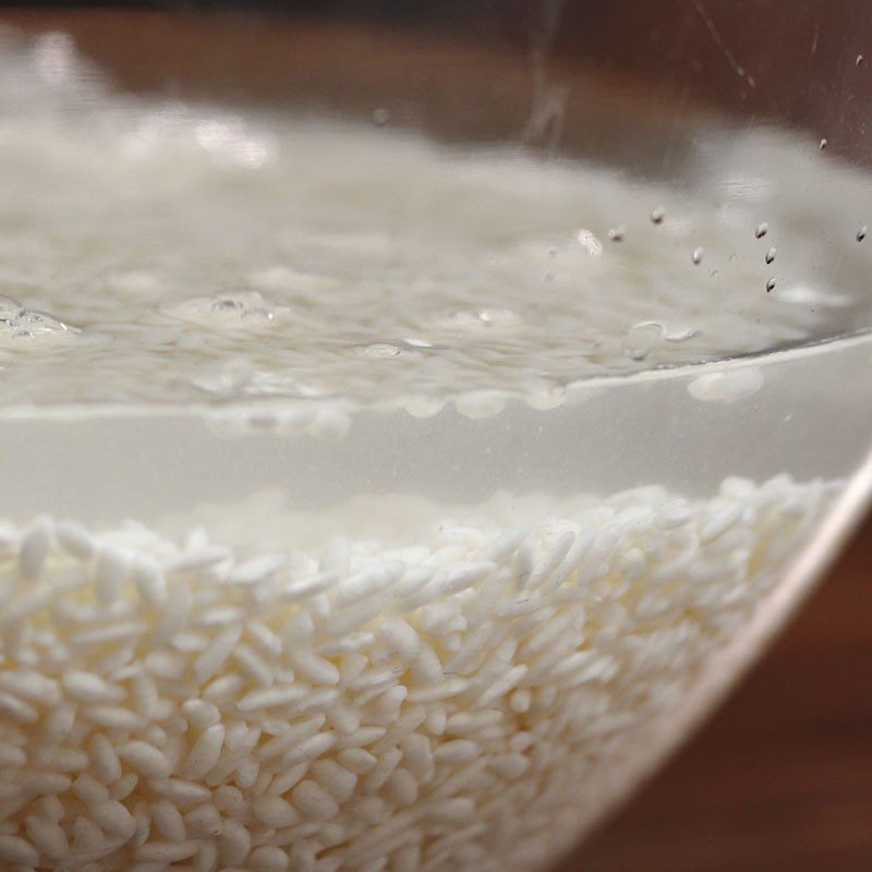 Step 1 Preparing ingredients for Lotus Seed Porridge with Minced Meat and Egg