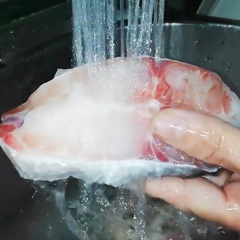 Step 1 Prepare the ingredients for Braised Catfish with Ginger