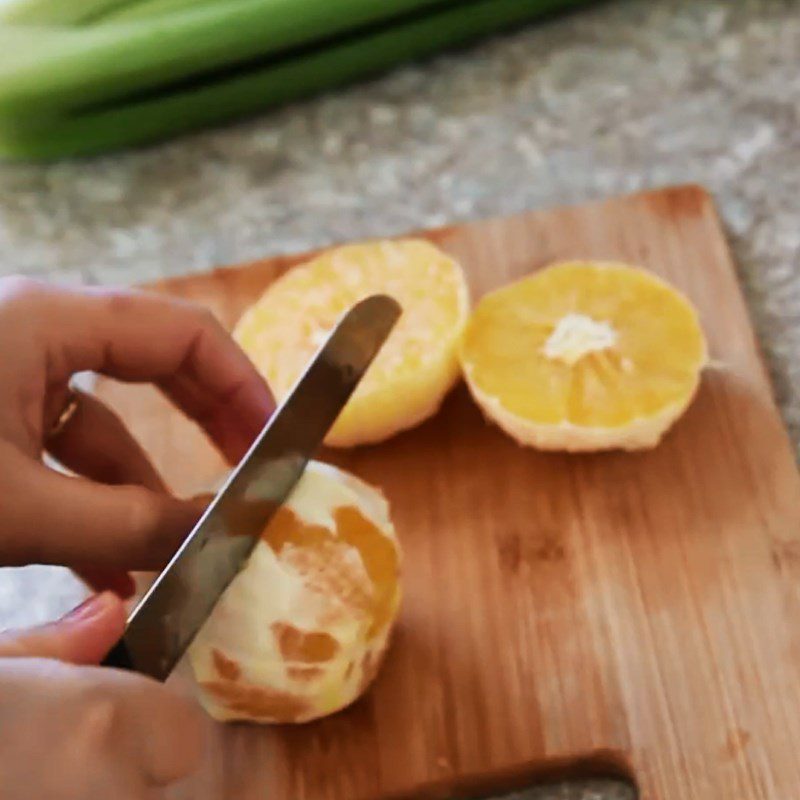 Step 1 Prepare the ingredients for Celery Orange Banana Smoothie