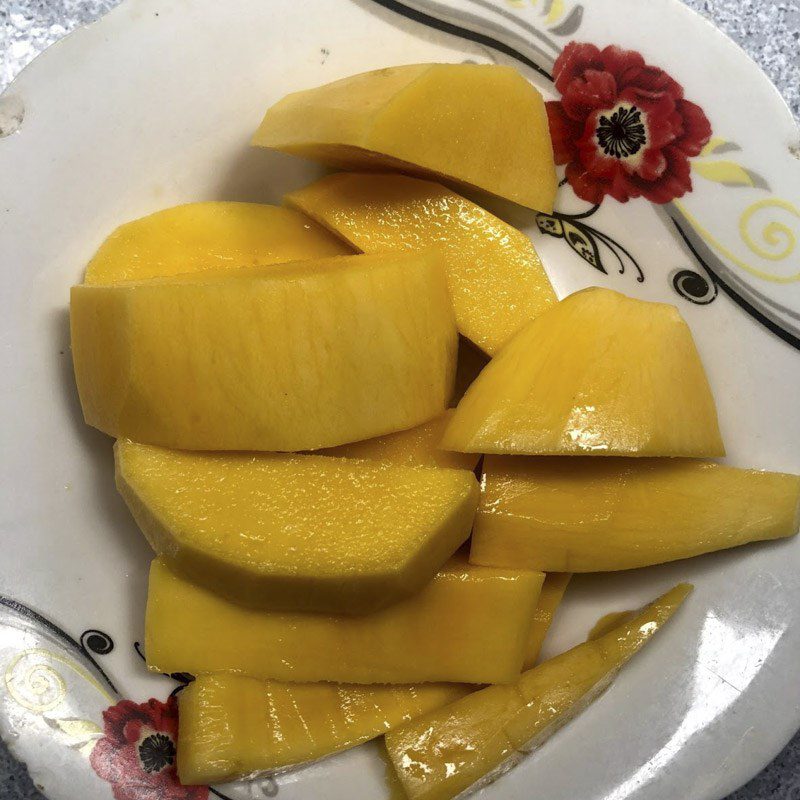 Step 1 Prepare Ingredients for Mango Jackfruit Smoothie with Coconut Milk