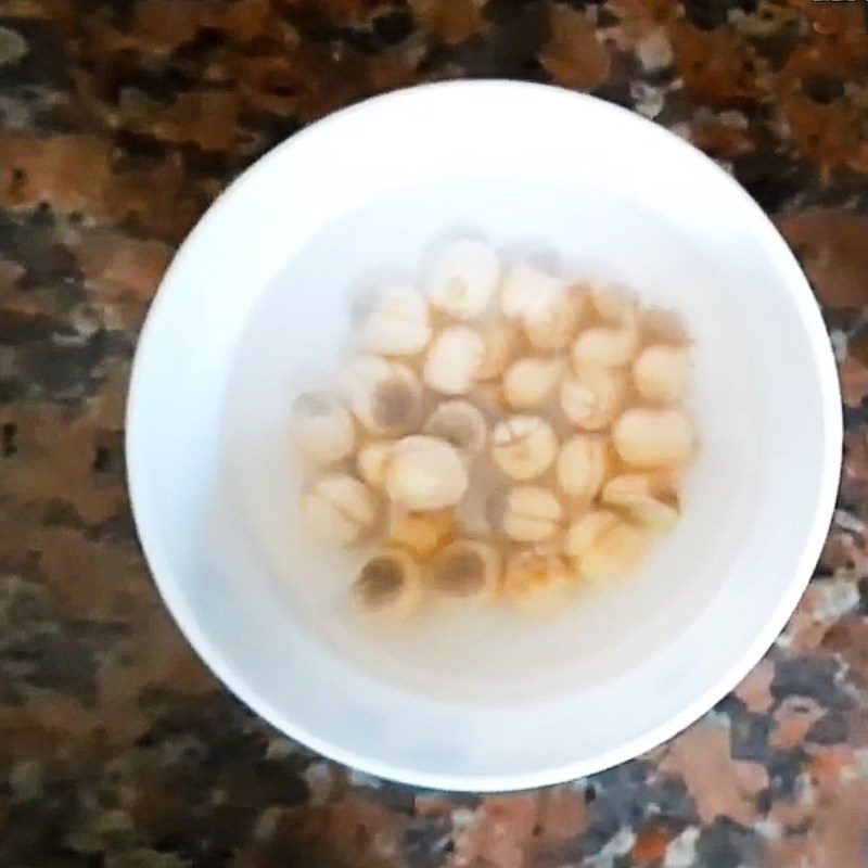 Step 1 Prepare the ingredients for Pumpkin and Lotus Seed Milk for babies