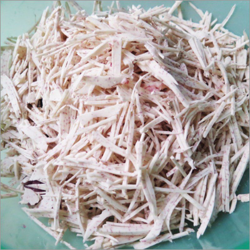 Step 1 Prepare the ingredients for Taro Fried Flour with Egg