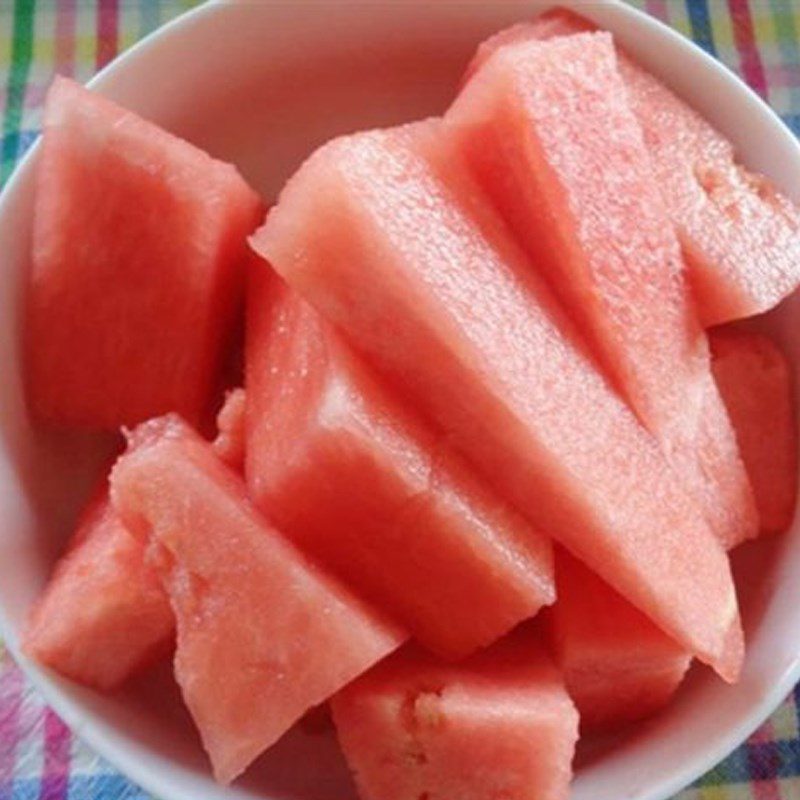 Step 1 Prepare the ingredients for Red Bell Pepper Watermelon Juice