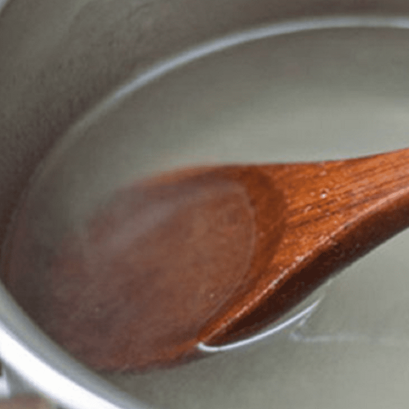 Step 1 Prepare the ingredients for Chicken cooked in gelatin with chicken eggs, duck eggs