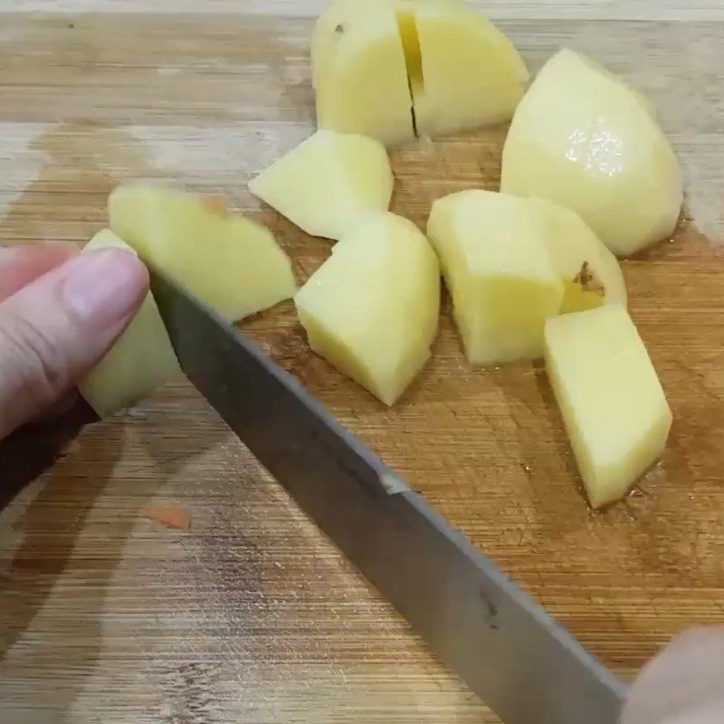 Step 1 Prepare the ingredients for Potato Carrot Soup
