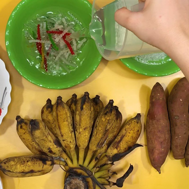 Step 1 Prepare the ingredients for Banana Sweet Potato Dessert