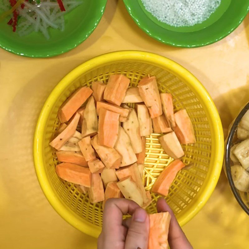 Step 1 Prepare the ingredients for Banana Sweet Potato Dessert
