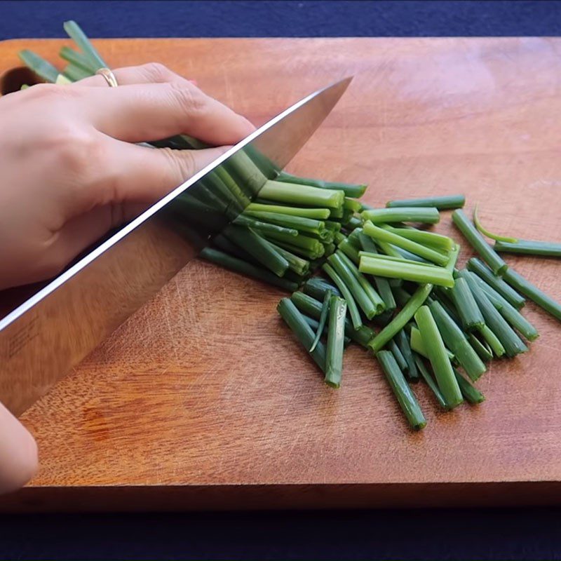 Step 1 Prepare frog ingredients