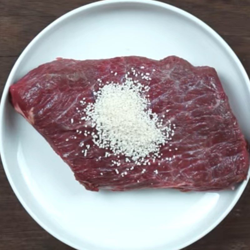 Step 1 Prepare ingredients for Grilled Beef with Lemongrass Satay