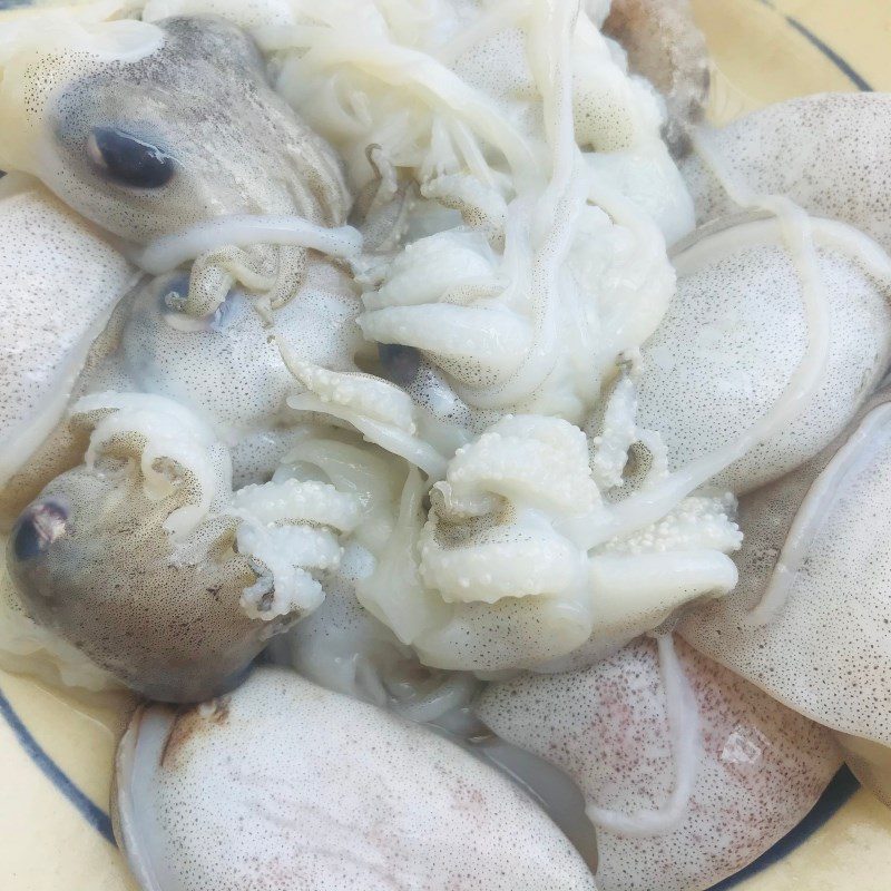 Step 1 Prepare the ingredients for Fermented Octopus