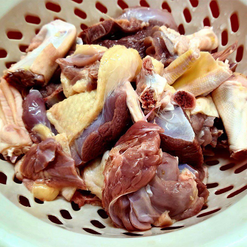 Step 1 Prepare the Ingredients for Grilled Duck with Mac Mat and Mac Khen Seeds