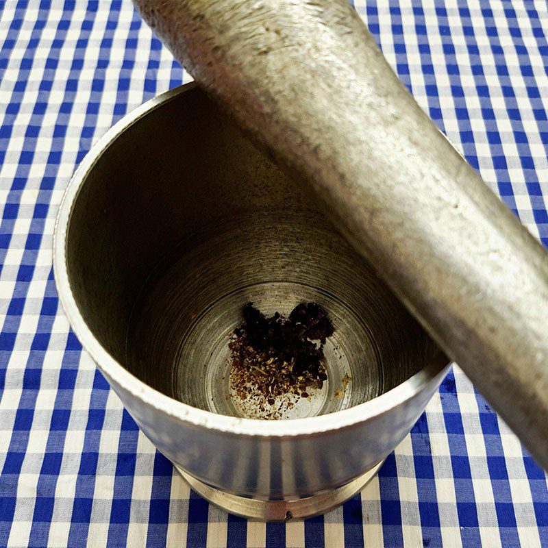 Step 1 Prepare the Ingredients for Grilled Duck with Mac Mat and Mac Khen Seeds