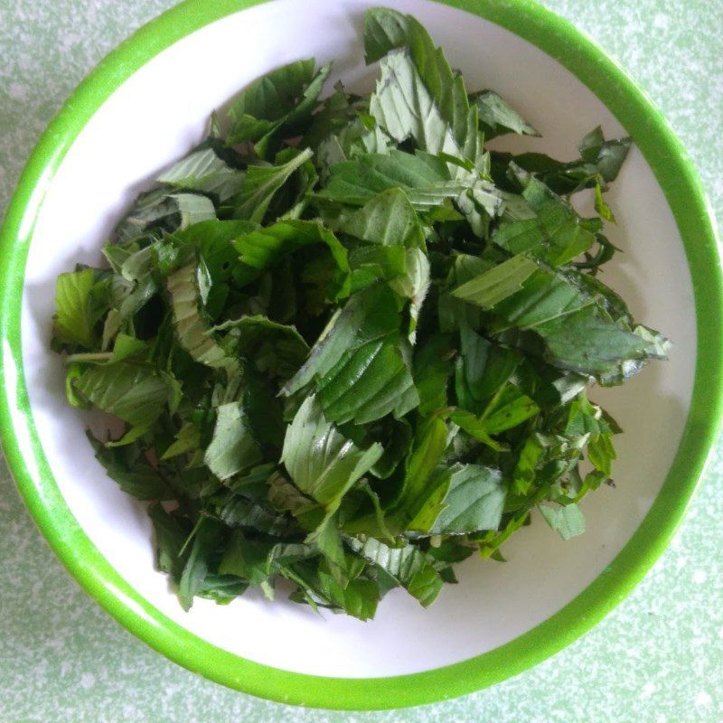 Step 1 Prepare the ingredients How to prepare Fried Spring Rolls with store-bought spring rolls