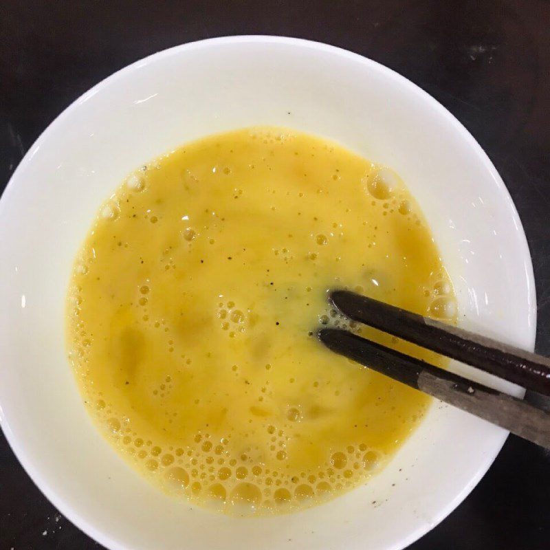 Step 1 Prepare the ingredients for Fried Tofu (recipe shared by a user)