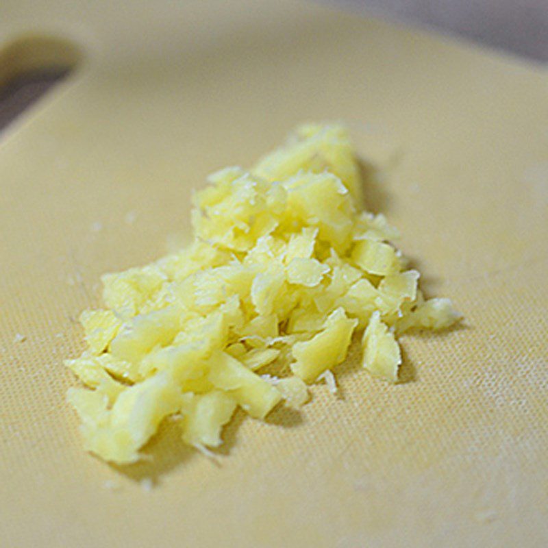 Step 1 Prepare the ingredients for Mackerel Fish Sauce with Minced Meat