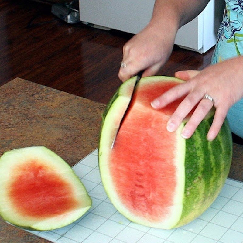 Step 1 Prepare the ingredients for Carrot Watermelon Smoothie
