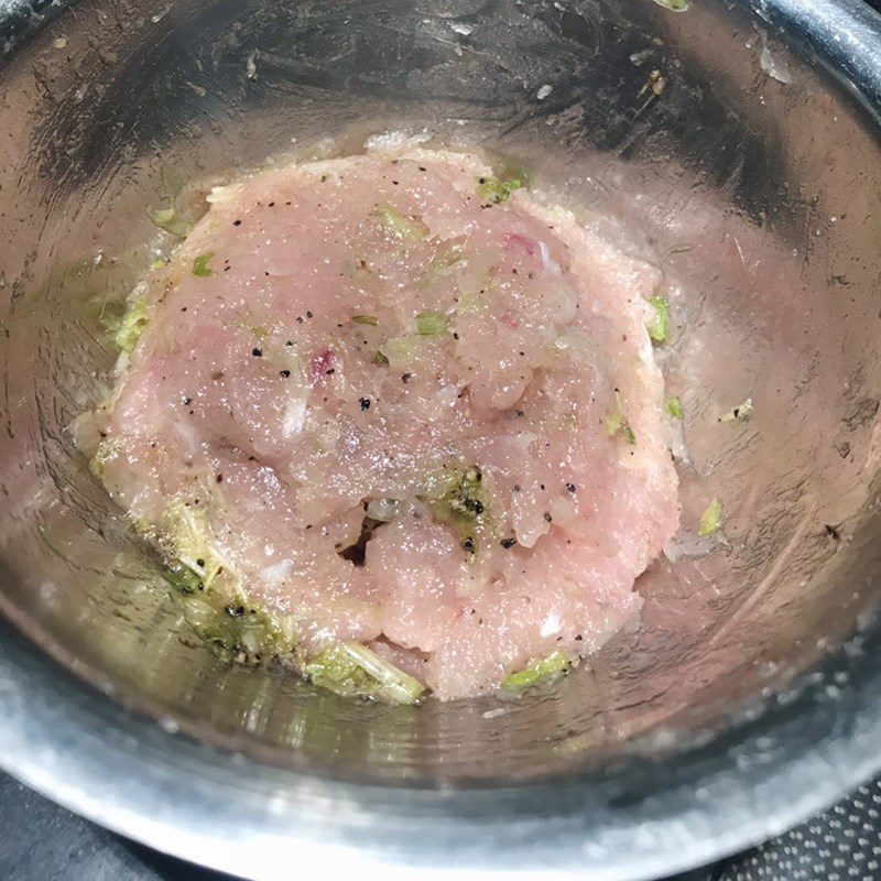 Step 1 Prepare the ingredients for Green Mustard Soup with Snakehead Fish