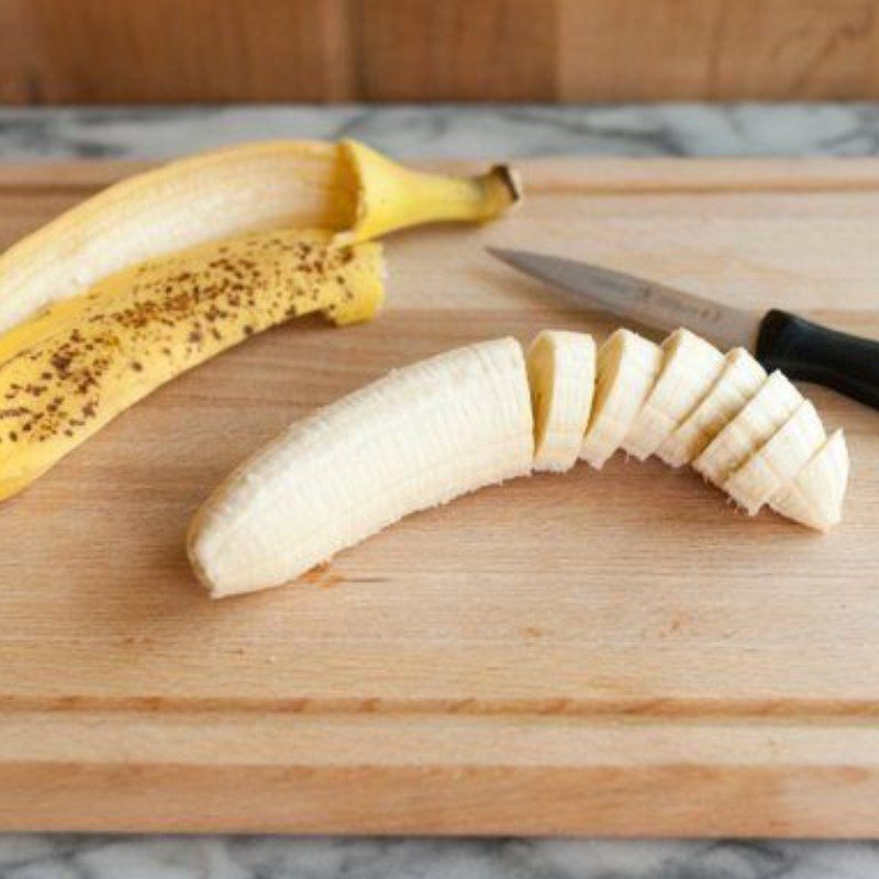 Step 1 Prepare the ingredients for Melon Mango Banana Smoothie