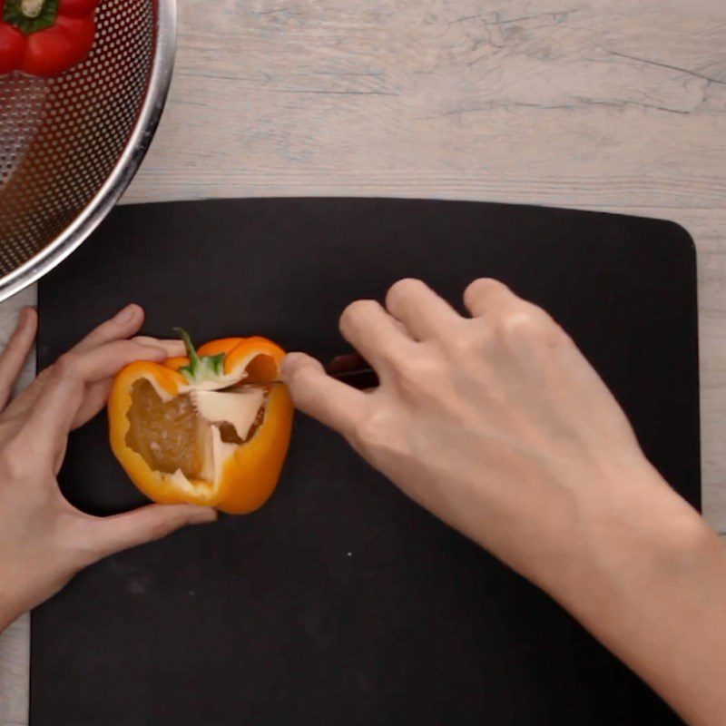 Step 1 Prepare the ingredients for Grilled Bell Peppers with Eggs