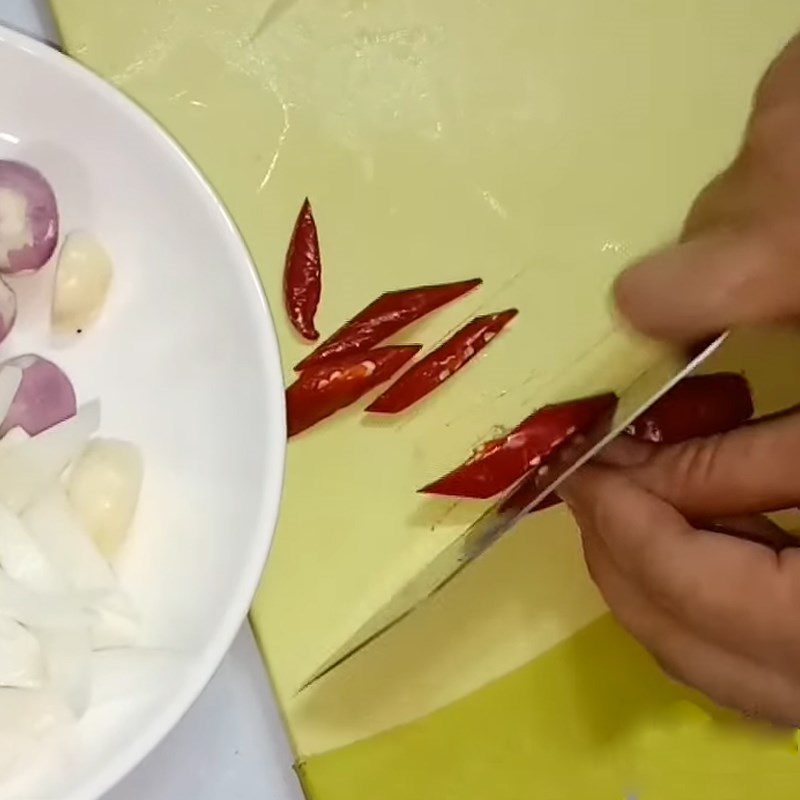 Step 4 Prepare Side Ingredients Fried Stingray with Fish Sauce