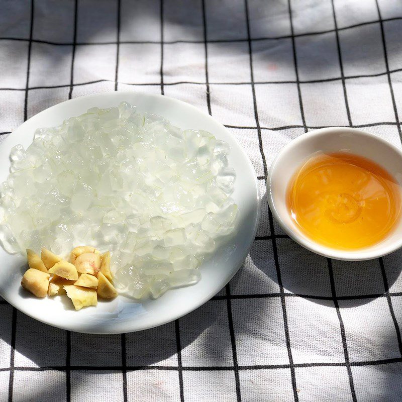 Step 1 Prepare aloe vera Aloe vera honey juice
