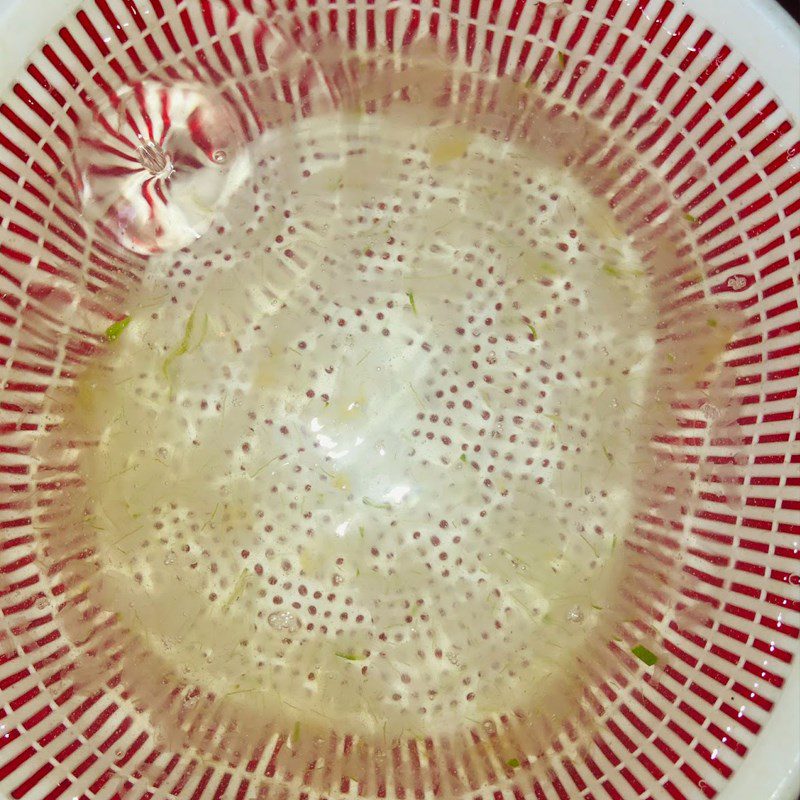 Step 1 Prepare aloe vera for Aloe Vera Yogurt Cheese