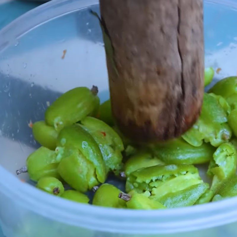 Step 1 Prepare the plums Pickled Sour Plums with Garlic and Chili