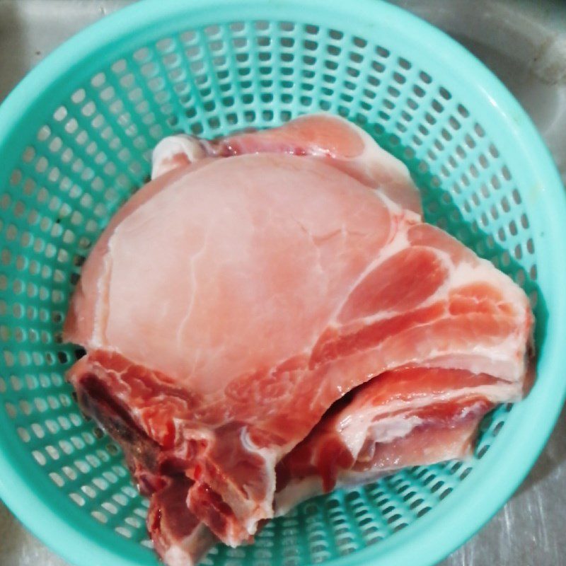 Step 1 Prepare the ribs How to make honey fried pork ribs