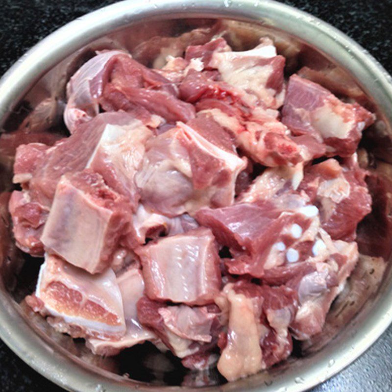 Step 1 Prepare the ribs Ribs cooked with pate and sausage