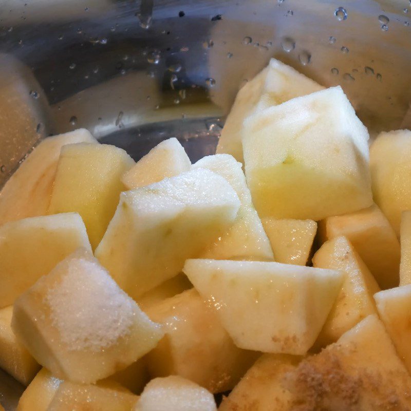 Step 2 Preparation and making apple jam Caramel apple ice cream