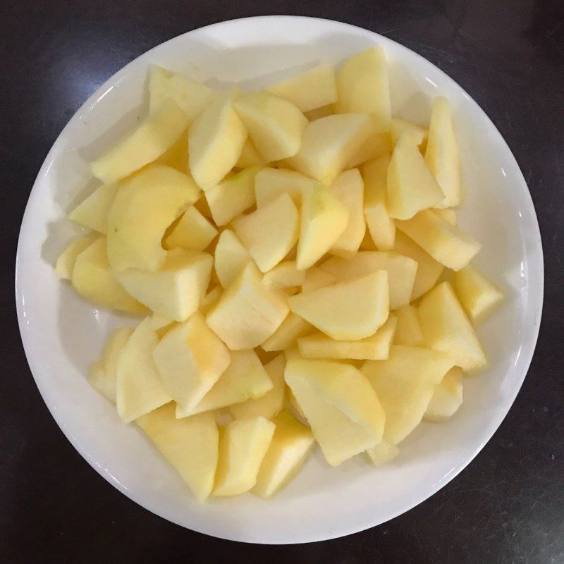 Step 1 Prepare the apples for Apple Juice